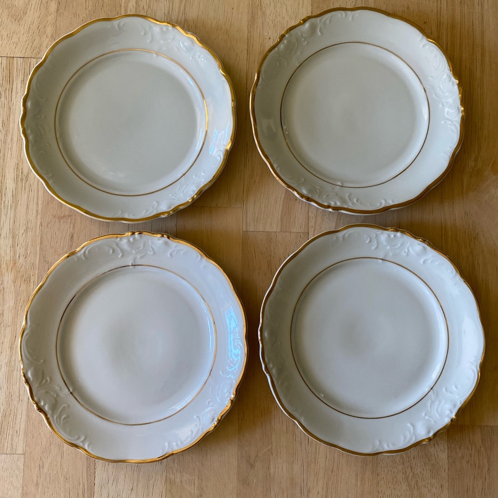 Vintage Walbrzych Glory gold rimmed China 7” salad plates. Set of 4.